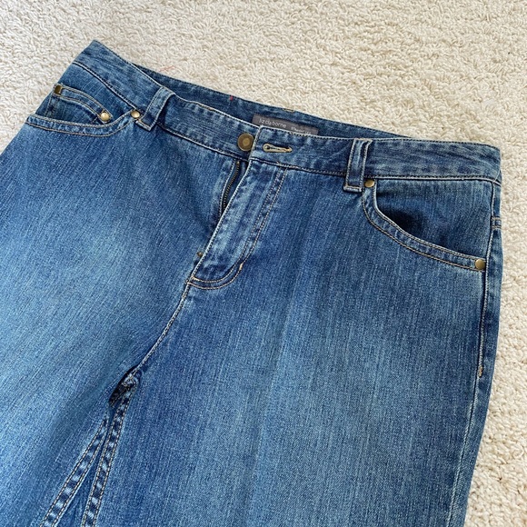 Liz Claiborne straight leg Jean, size 12 - Picture 3 of 6